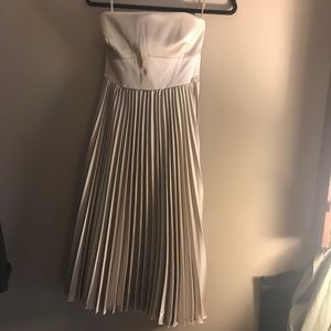 Timeless Karen Millen Dress US sz 6 Champaign